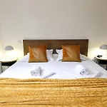 Les Jardins Ensoleilles - T3 Spacieux & Confortable Апартаменты *