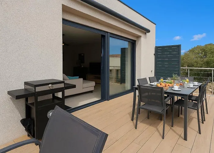 Apartment Les Jardins Ensoleilles - T3 Spacieux & Confortable *