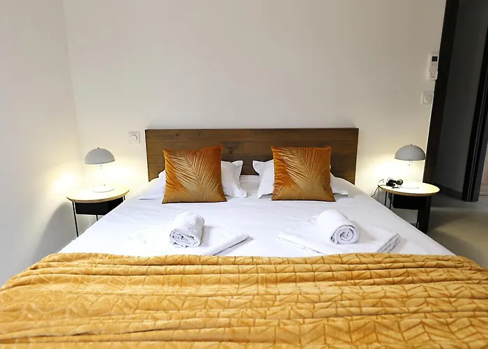 Les Jardins Ensoleilles - T3 Spacieux & Confortable Apartment *