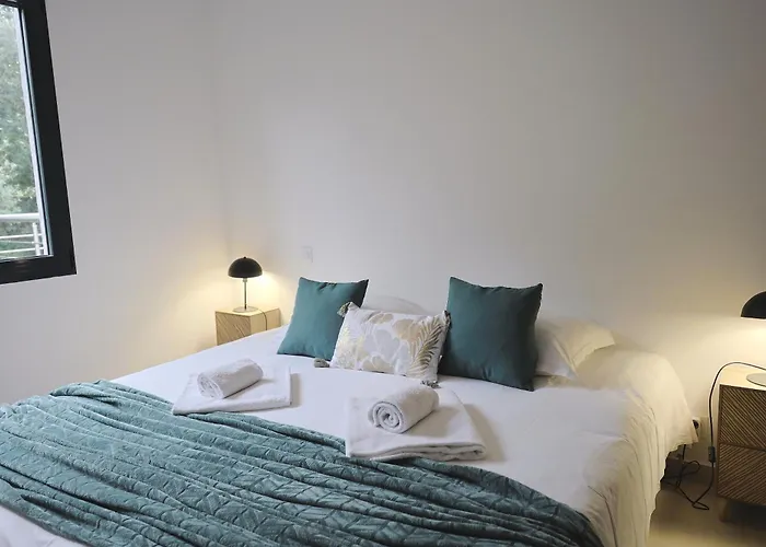 Les Jardins Ensoleilles - T3 Spacieux & Confortable